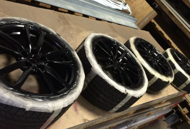 VHT High Temperature Wheel Paint Gloss Black 312g