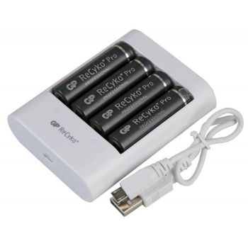 GP ReCyko+ Pro AA 2000mAh Rechargeable Batteries x4 + Charger Pack 